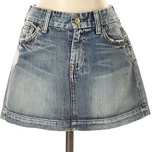 7 for all mankind distress denim logo “A” skirt size 27 pcokets mini